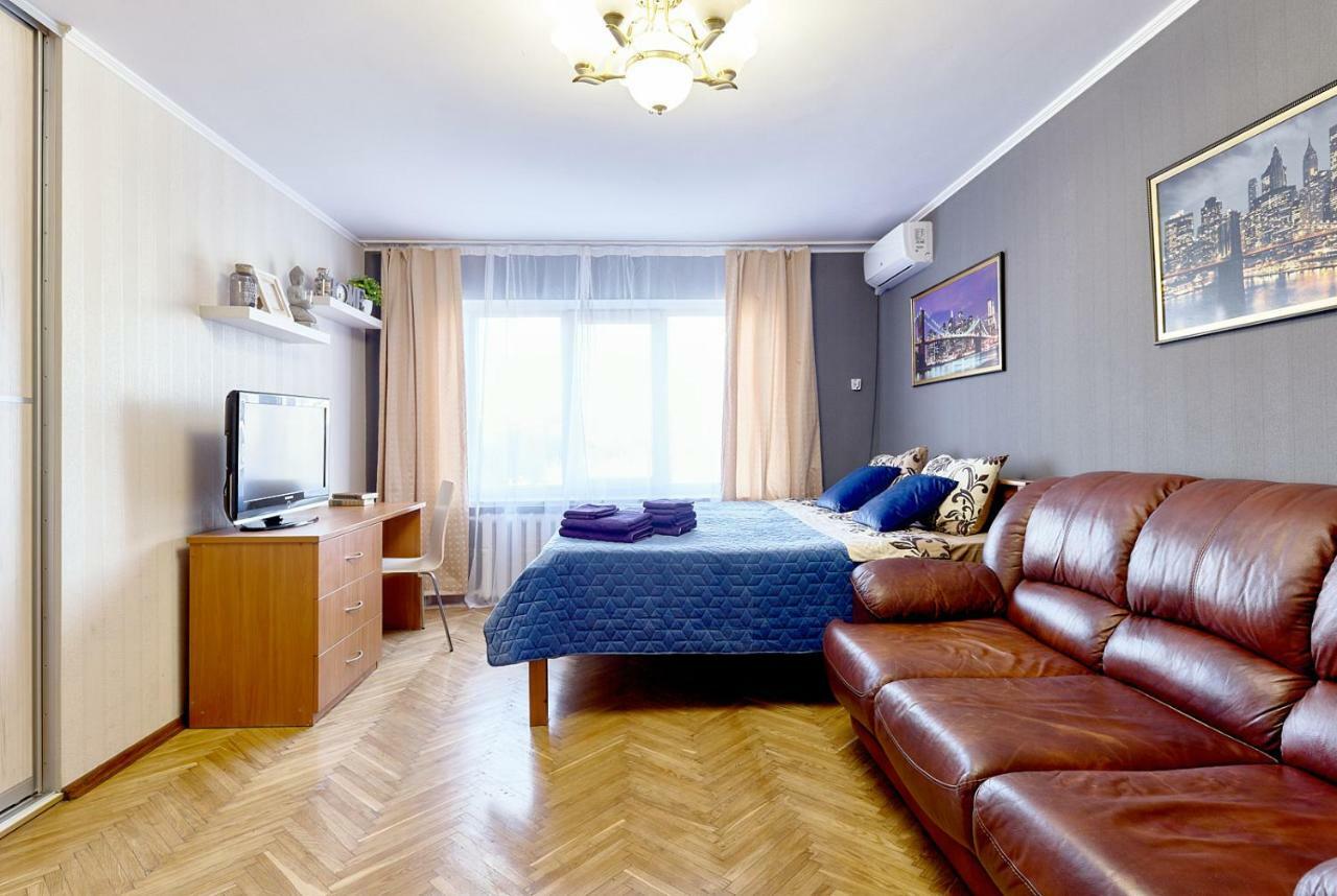 קייב L3-82 Main Street- Modern New Three 3 Separate 3Bedrooms 100 M2 - Central Location, Metro Palace Of Sports - Gulliver Mall, Arena City מראה חיצוני תמונה
