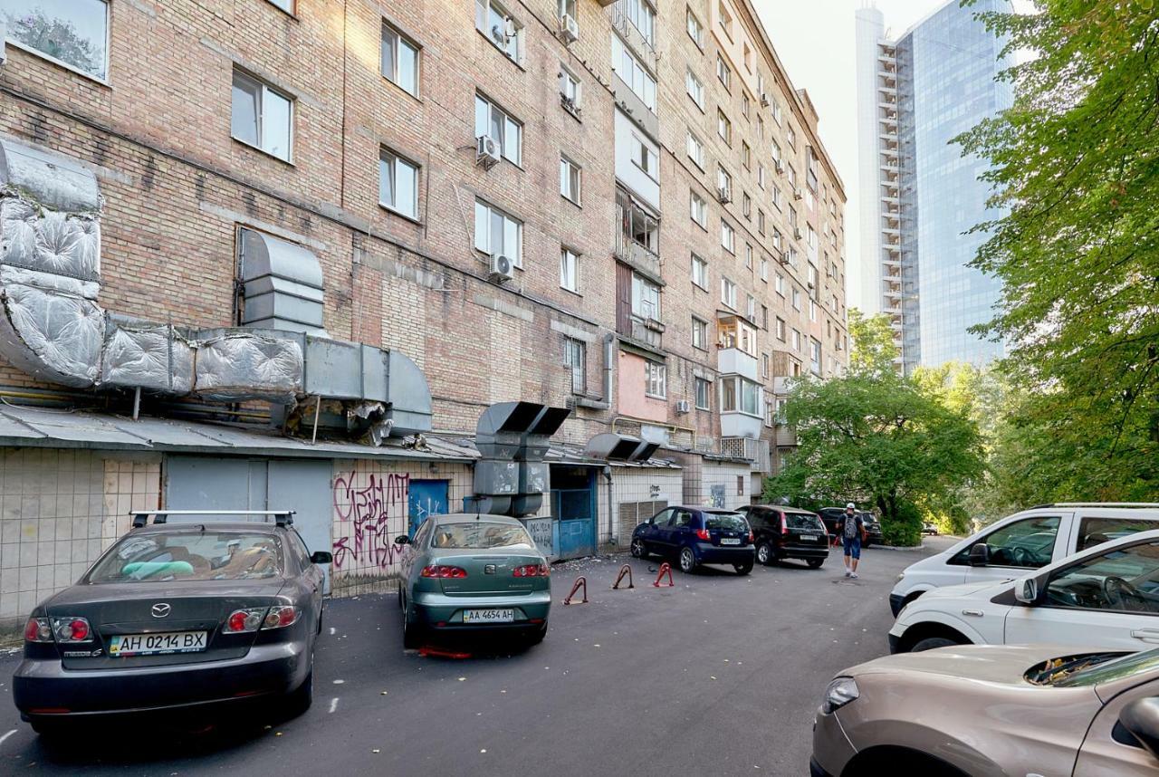 קייב L3-82 Main Street- Modern New Three 3 Separate 3Bedrooms 100 M2 - Central Location, Metro Palace Of Sports - Gulliver Mall, Arena City מראה חיצוני תמונה