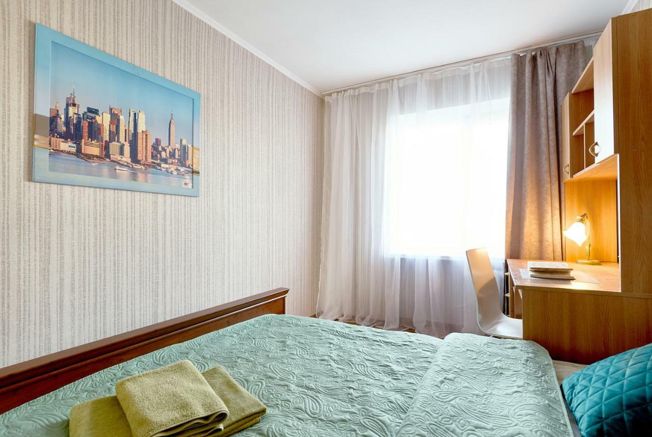 קייב L3-82 Main Street- Modern New Three 3 Separate 3Bedrooms 100 M2 - Central Location, Metro Palace Of Sports - Gulliver Mall, Arena City מראה חיצוני תמונה