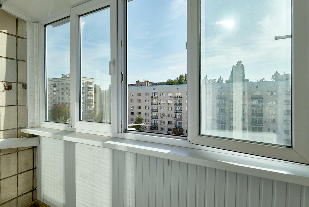 קייב L3-82 Main Street- Modern New Three 3 Separate 3Bedrooms 100 M2 - Central Location, Metro Palace Of Sports - Gulliver Mall, Arena City מראה חיצוני תמונה